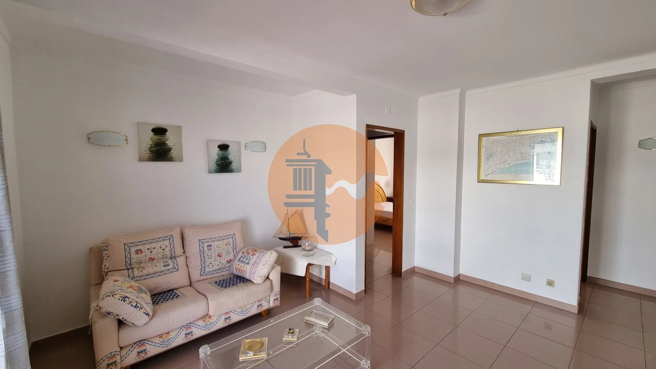 2-Bedroom flat in Vila Nova de Cacela for annual rent