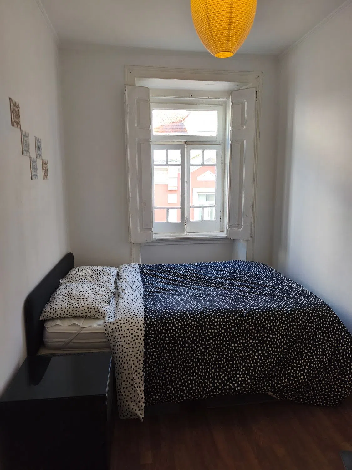Modern 1 Bedroom Furnished Room for Rent in Penha de França – Prime Location with Easy Transport