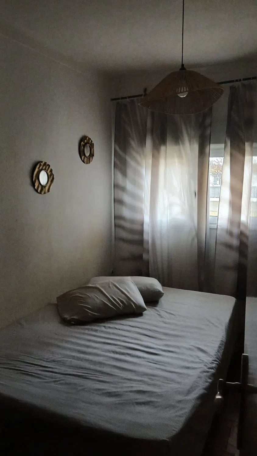 Modern 1 Bedroom Furnished Room for Rent in Olivais – Prime Location with Easy Transport