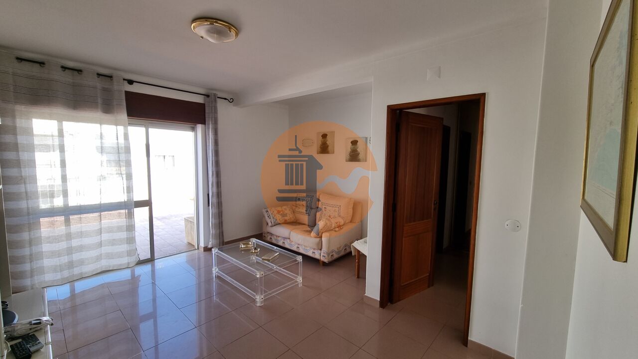 2-Bedroom flat in Vila Nova de Cacela for annual rent