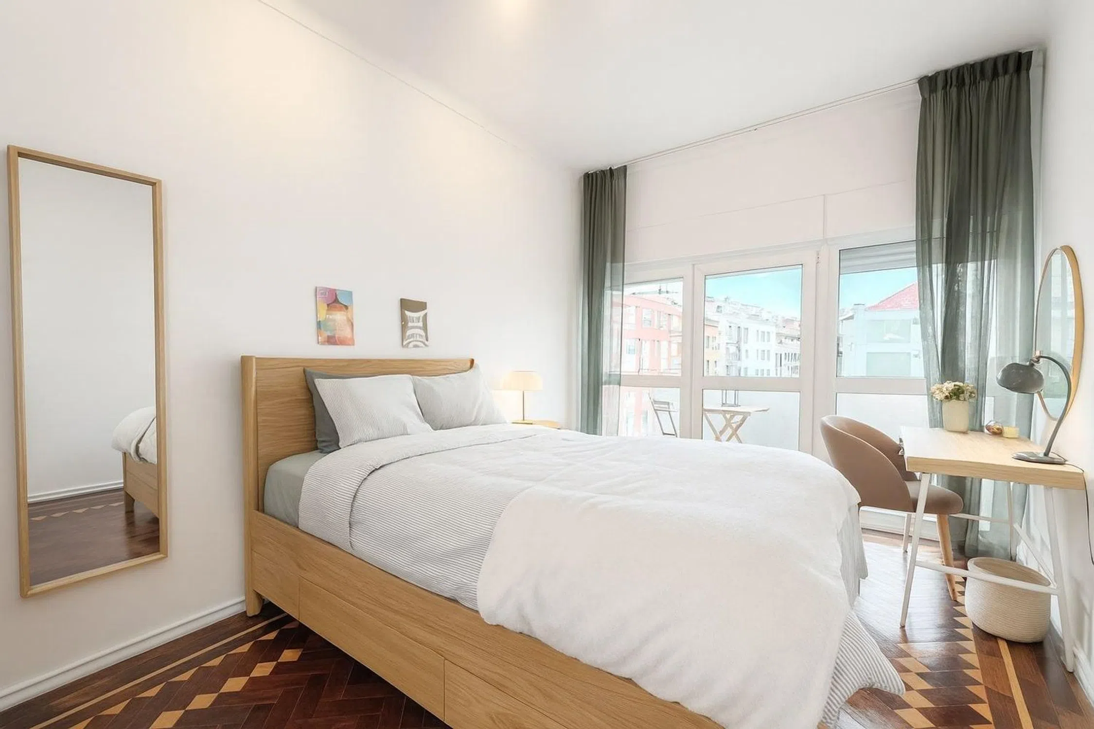 Modern 1 Bedroom Furnished Room for Rent in Estrela – Prime Location with Easy Transport