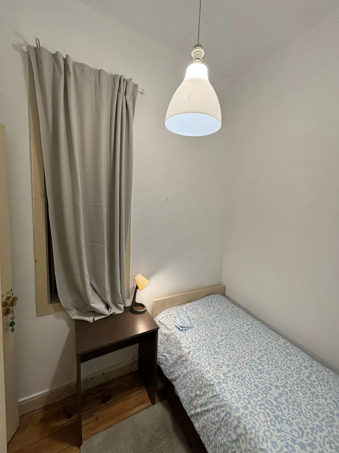 Modern 1 Bedroom Furnished Room for Rent in Arroios – Prime Location with Easy Transport
