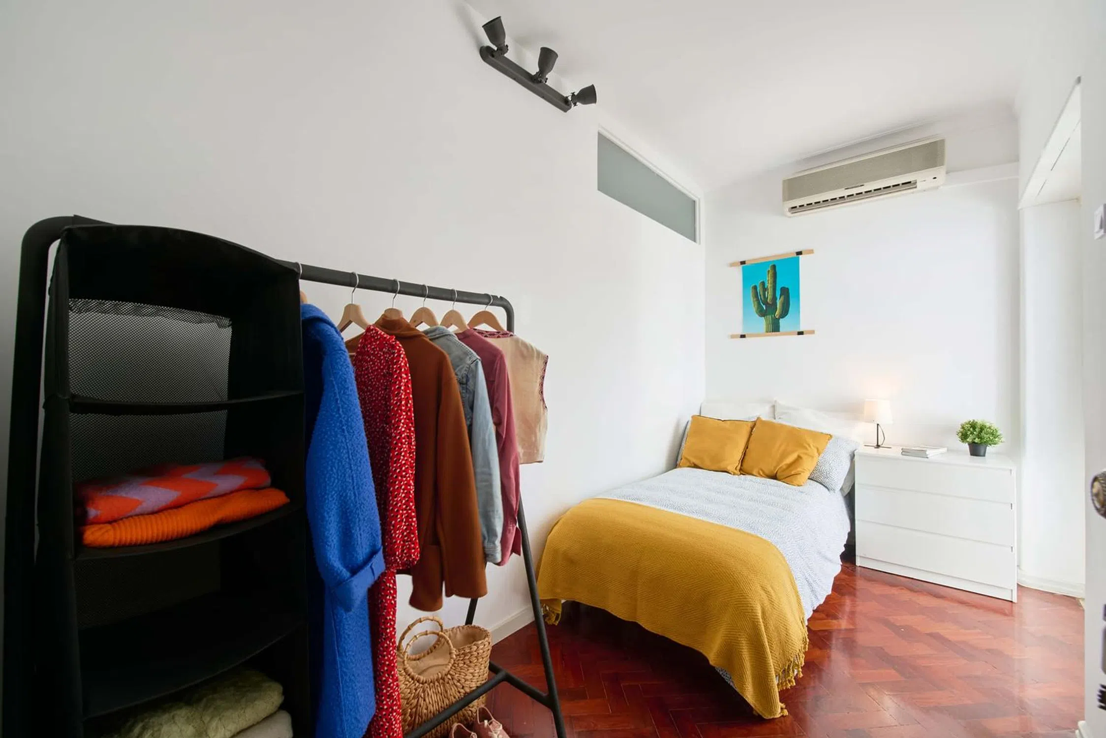 Apartment in Sagres with balcony