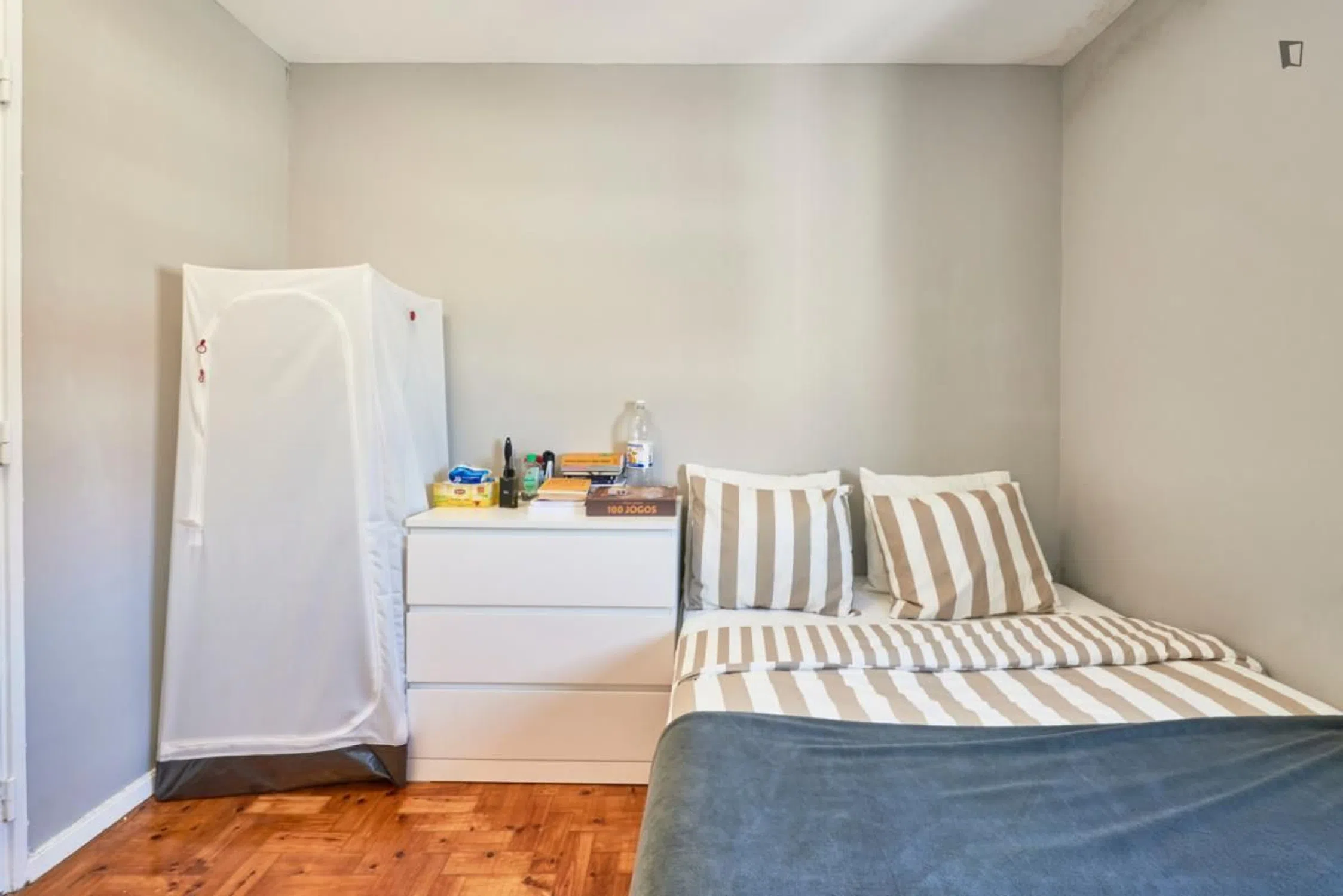 Flat in Ferragudo with balcony
