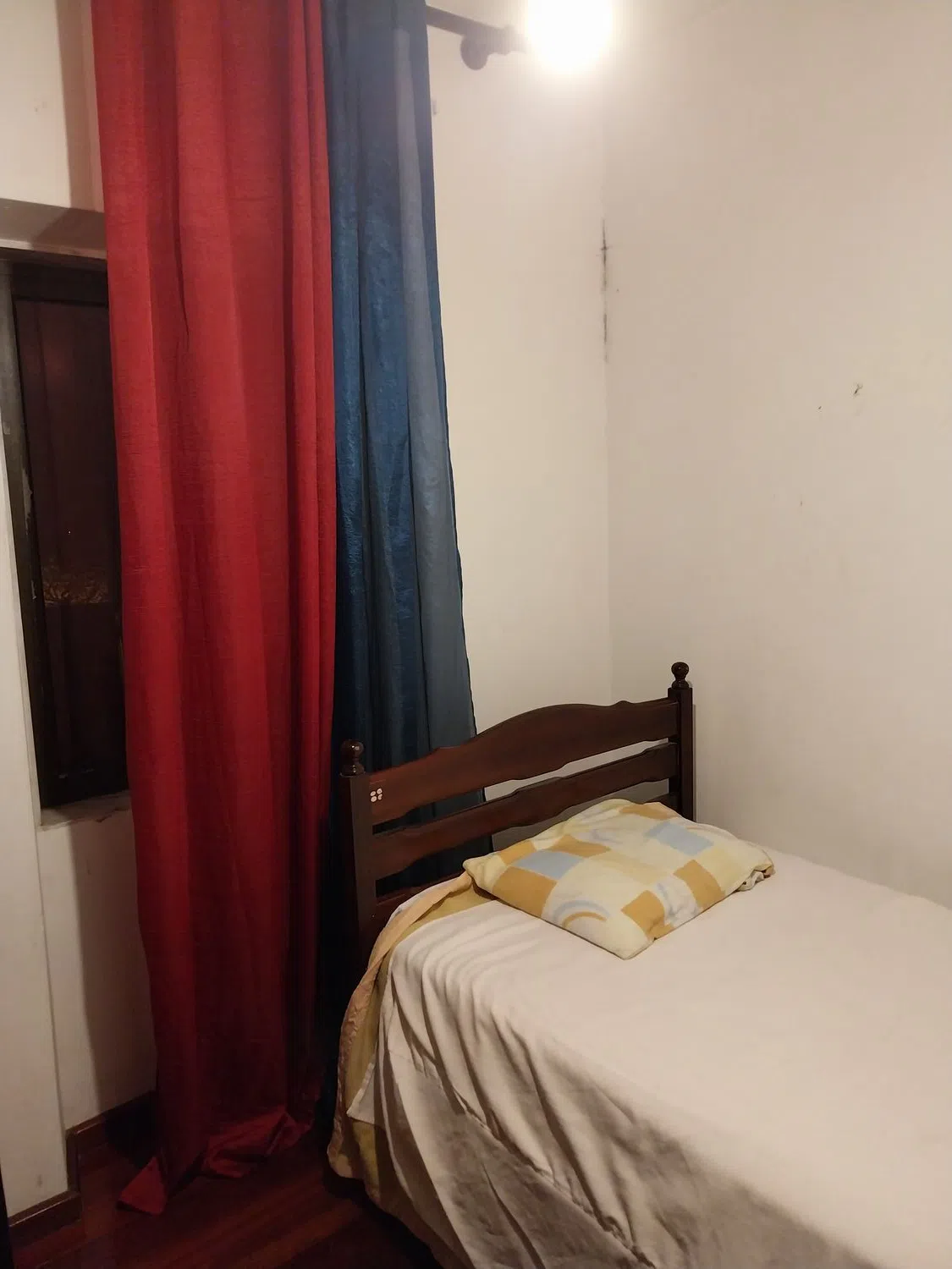 Modern 1 Bedroom Furnished Room for Rent in Avenidas Novas – Prime Location with Easy Transport